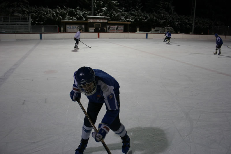 gal/Eishockeyspiel in Toblach/2008-02-02 SVR Eishockey 077.jpg